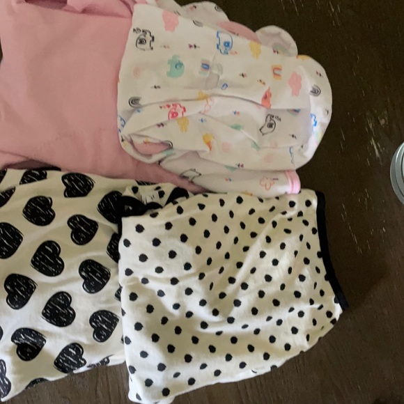 2/$10 NWOT Baby Girl Swaddles Bundle (5) - Picture 1 of 15